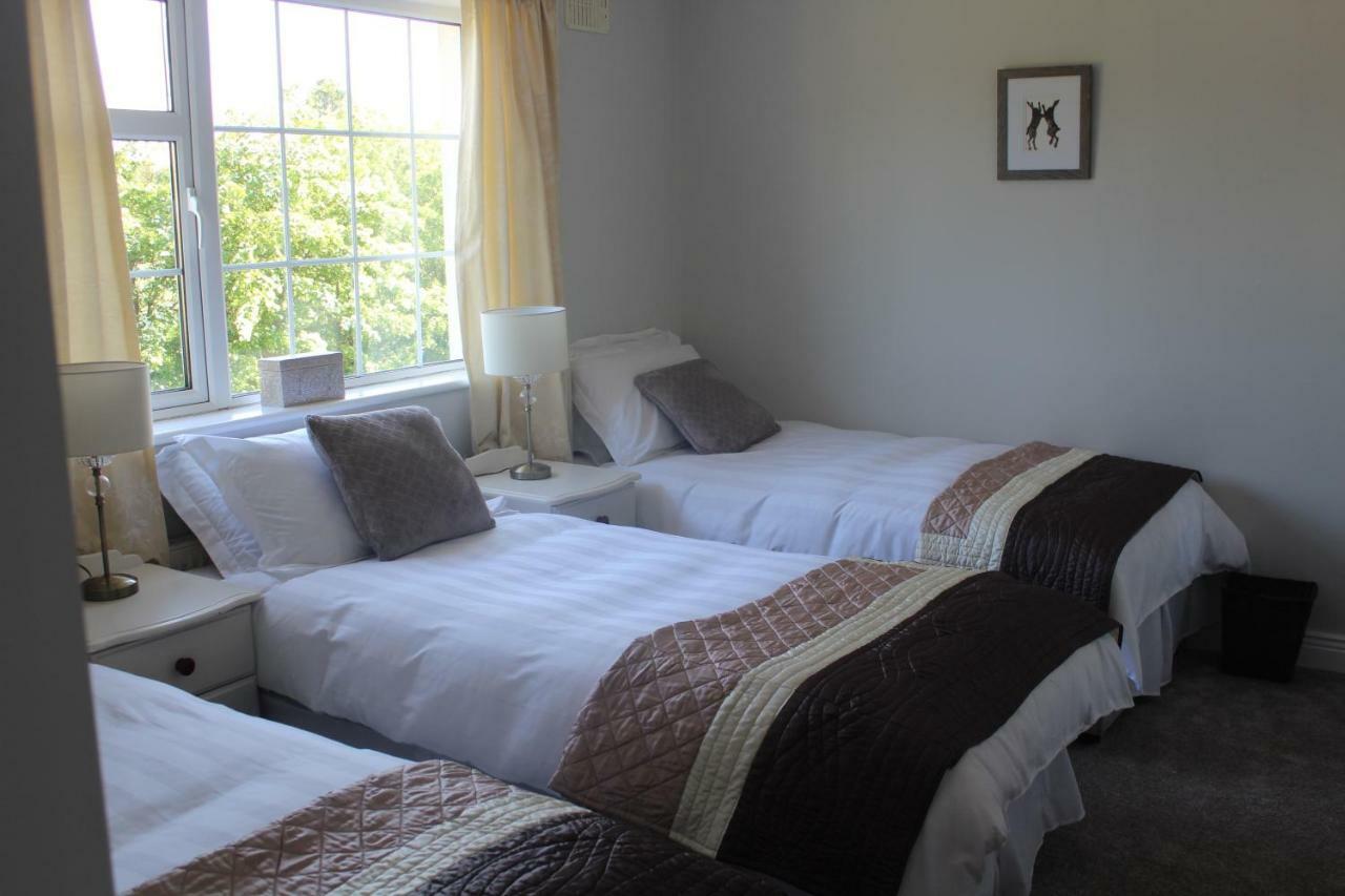 Вилла 5 Mins Walk To Carrick - Sleeps 12 - Off Road Parking - Modern House Экстерьер фото